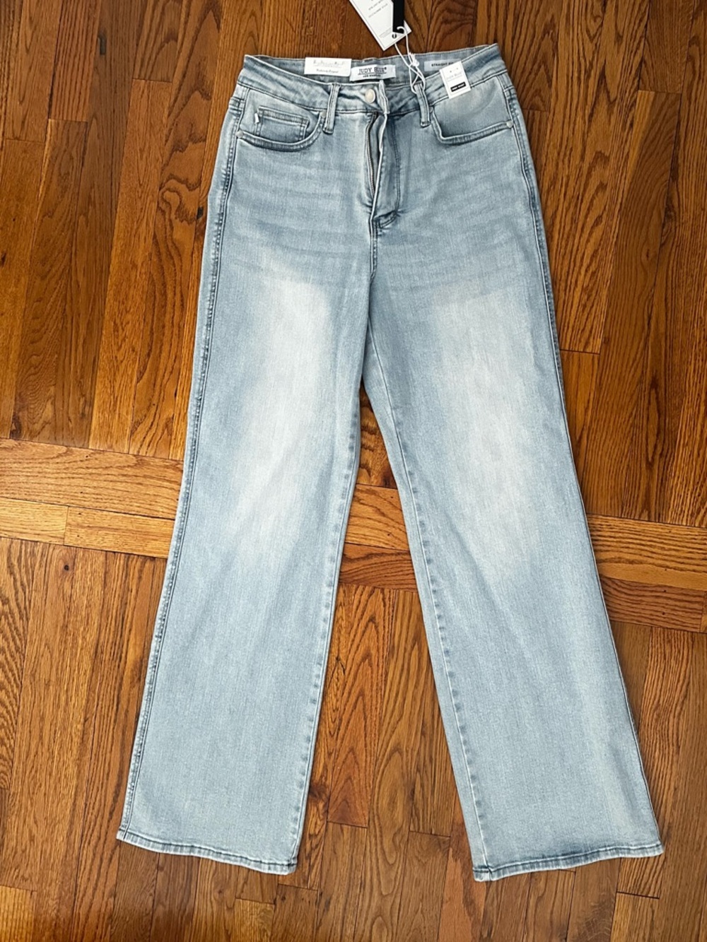 Judy Blue Light Wash Straight Leg Jeans